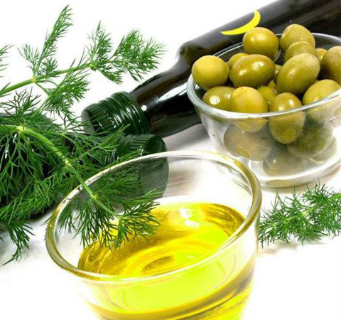 橄榄油的美容用法 这样使用橄榄油可以美容
