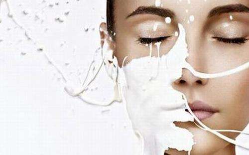 如何用牛奶洗脸 每天用牛奶洗脸的好处盘点