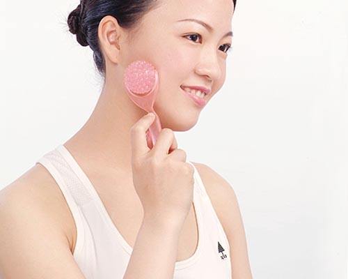 面部养生之脸部按摩的功效你了解吗