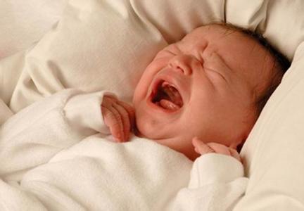 宝宝睡觉不踏实怎么办 几种方法让你家宝宝睡得安稳
