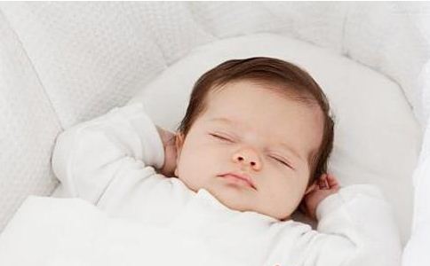 小孩睡覺出汗是怎麼回事 幾種生理出汗無需擔心