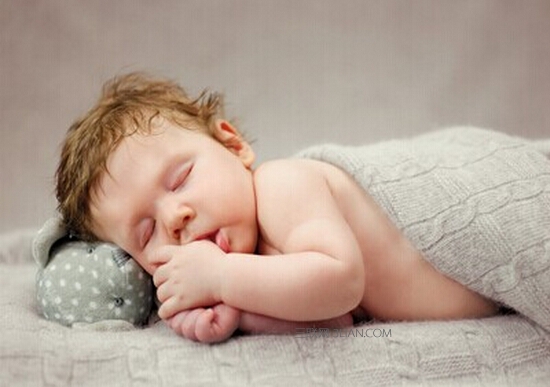 宝宝睡觉烦躁不安 预防宝宝睡觉烦躁不安的措施