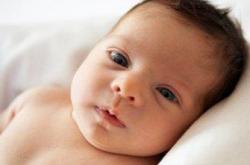 母乳性黄疸的原因以及要怎么治疗