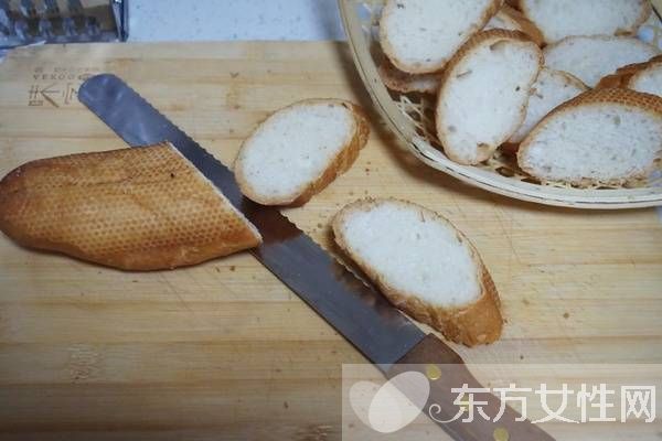 法式经典早餐 蒜香法棍面包的做法大公开