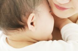 婴儿初次理发最佳时间段 婴儿理发的注意事项有哪些