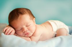 新生儿湿疹如何治疗 这么做可有效防止新生儿湿疹