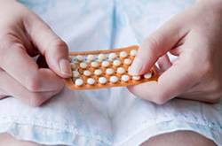 吃避孕药会推迟月经吗 吃避孕药的危害