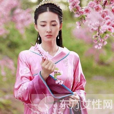 王丽坤《凤凰无双》造型多变 再塑古装盛世美颜