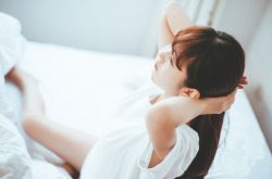 怎知湿气重 晨起三大症状需警惕