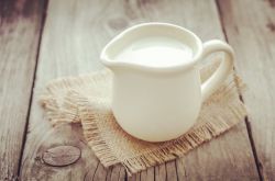 喝牛奶的禁忌有哪些  揭秘牛奶的五种错误搭配