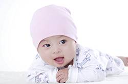 嬰兒淚腺炎症狀有哪些 新生兒淚腺炎的危害
