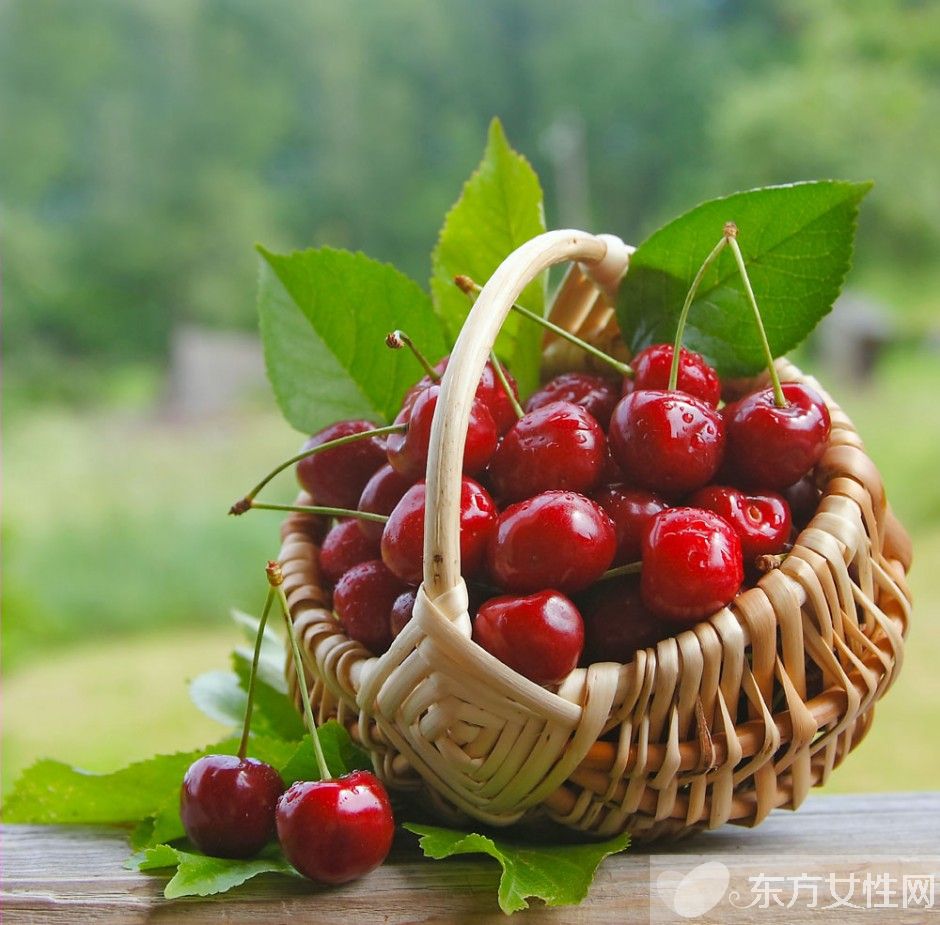 樱桃的营养价值是什么 吃樱桃有哪些好处和坏处