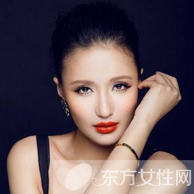万美汐