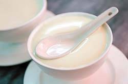 姜汁撞奶的做法 姜汁撞奶的营养功效
