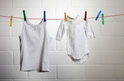 水彩笔怎么洗掉 轻松妙招教你处理衣服染色