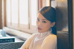 马思纯欧豪恋情坐实 纯纯身世背景资料显赫