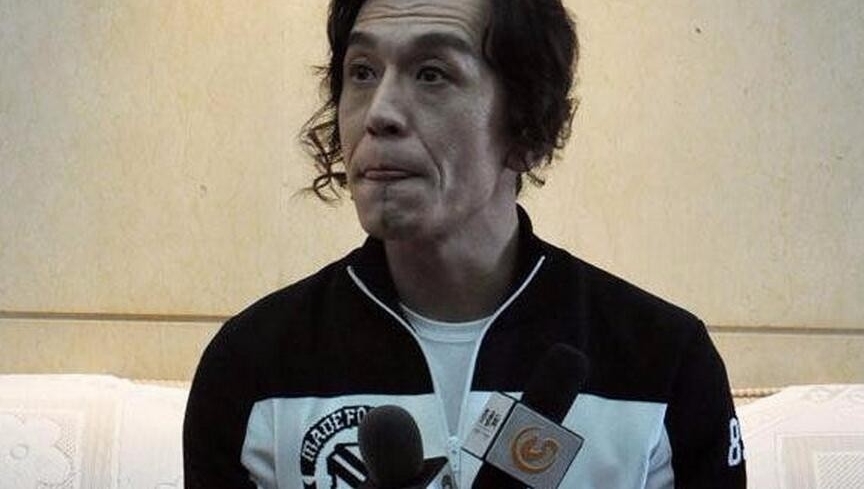 李咏近照显老态