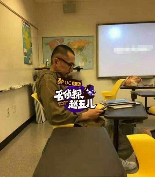胡歌最新留学照曝光 留板寸头和胡茬行头随意