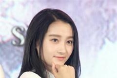 关晓彤吻替曝光惹众怒 才20岁就开始变得不敬业