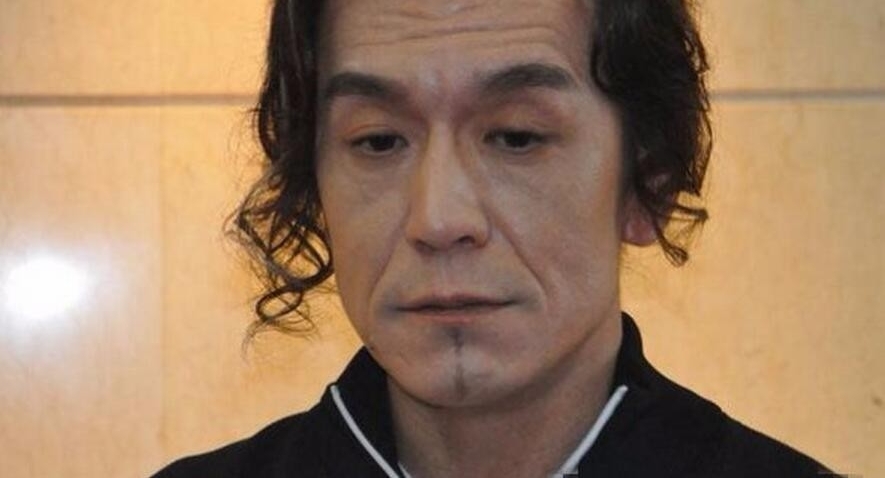 李咏近照显老态