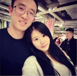 姜至鹏出轨对象撞脸凤姐拉低小三颜值 大尺度照被批低俗