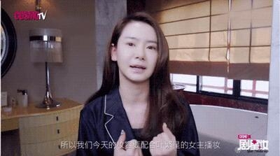 直播是比央视还可怕的照妖镜 曹颖脸变形戚薇素颜像变了个人