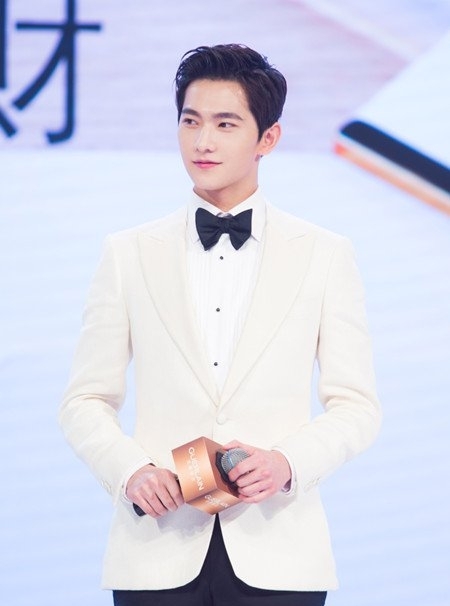 杨洋
