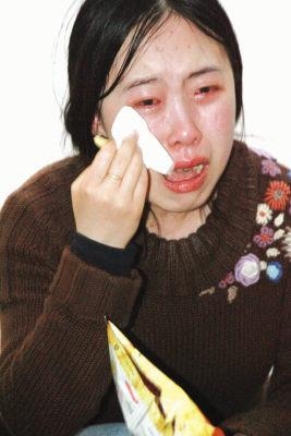 追星刘德华的40岁杨丽娟被疑患抑郁症 做导购员遭辞退