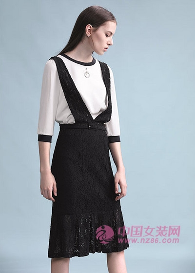 木茜格|背带裙携手黑白配 今春扬起妩媚风！(图1)
