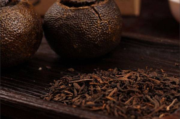 陈皮普洱茶有四大功效 蜂蜜加普洱茶熟茶的营养价值