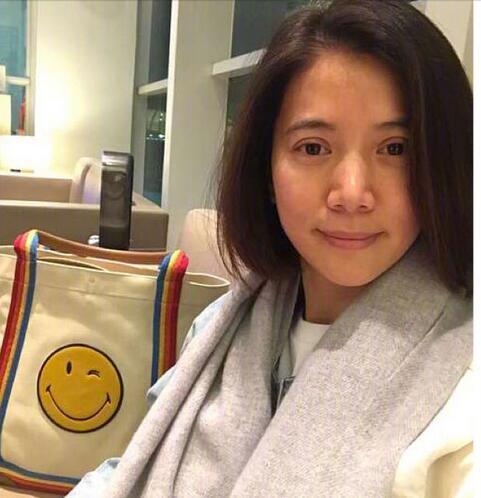 女明星最真实无滤镜素颜自拍 最后一张让网友受到了惊吓