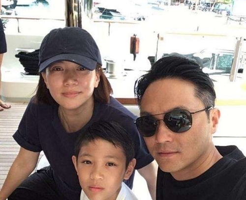 张智霖袁咏仪各玩各吗? 模范夫妻相处的模式让人惊奇