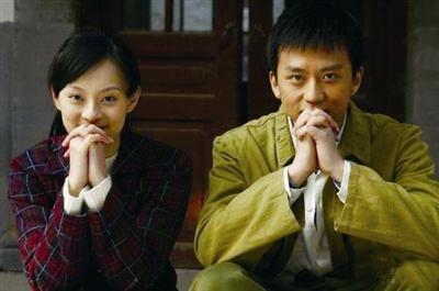 网曝邓超孙俪海里互换泳裤照 邓超这眼神和裤子都尴尬爆了