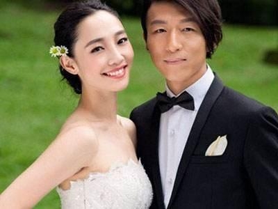 陈羽凡左拥右抱美女照流出被摸不可描述地方 跟白百何相呼应