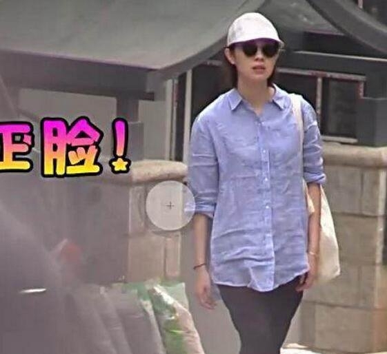 黄轩新恋情疑曝光 