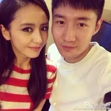 白百何疑似出轨对象起底：打爆网红女友胸 与baby佟丽娅亲密