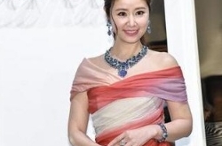 林心如曝霍建华离家前依依不舍 不愿离开女儿身