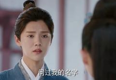 戏痴靳东两部新剧热播中 与鹿晗的PK分身术完美