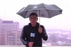 气象主播现场连线遭雷劈全程被直播 摄像手上冒