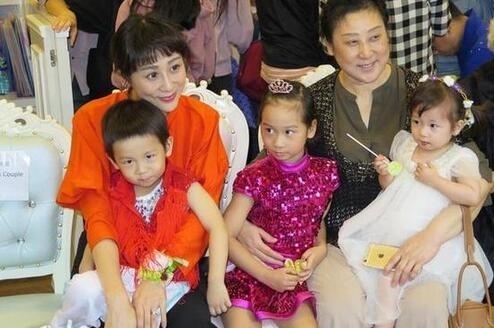 陈浩民老婆蒋丽莎吃醋 用这个方法缓解太妙了