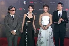 周冬雨红毯被用粤语提问称听不懂被批 章子怡的