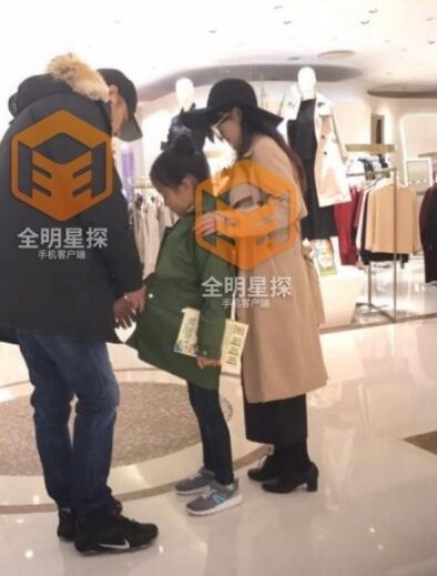 40岁尔豪被曝与初恋女友离婚 曾为追求爱情放弃事业 