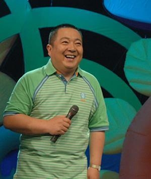 网曝董浩叔叔推搡小朋友现场爆粗口 向合影的观众收钱