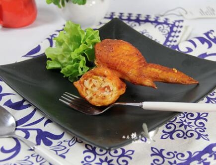 家庭私房菜鸡翅包饭