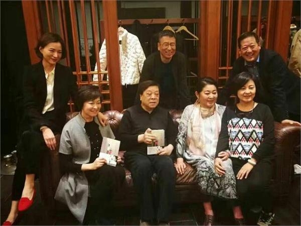 倪萍赵忠祥董卿等名嘴重聚 曾经的央视一哥一姐老成这样