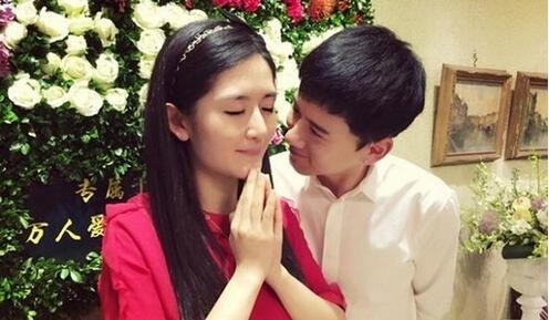 张杰小号曝光画风压抑 谢娜发文回应疑呛卓伟