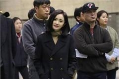 杨幂对着镜头来了个歪头杀粉丝血槽已空 大幂幂
