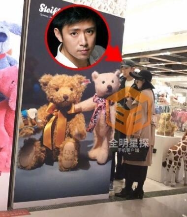 40岁尔豪被曝与初恋女友离婚 曾为追求爱情放弃事业 