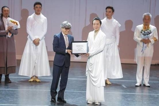 李玉刚入驻酷狗V计划 单曲评论多达29万条