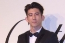 宠妻狂魔上线！修杰楷给贾静雯送母亲节礼物